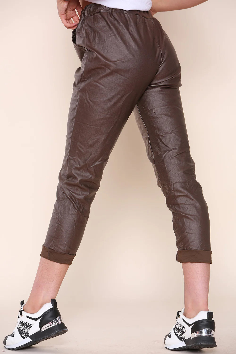 The MAGGIE - Dark Chocolate