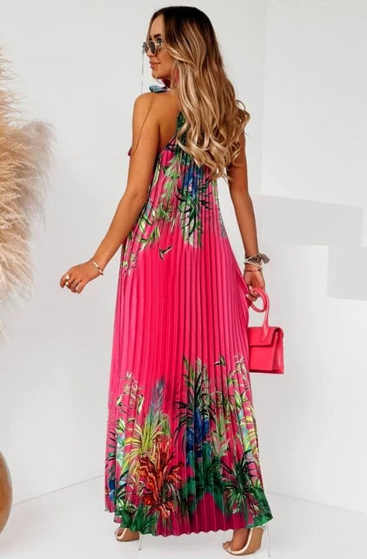 The BELLE - Hot Pink