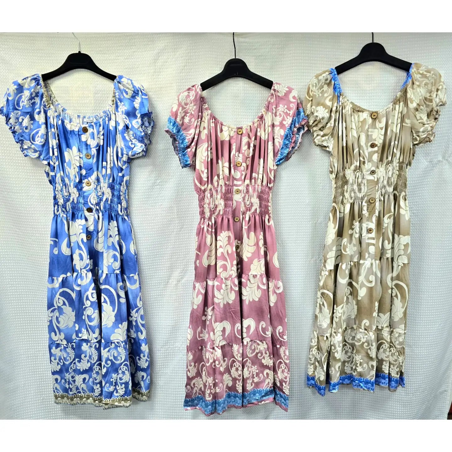 The LUCY - 3 Colours